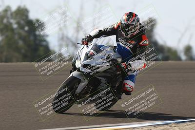 media/Nov-02-2025-Lets Ride (Sun) [[f7a3caa734]]/B Group/1120am (Turn 2 Inside)/